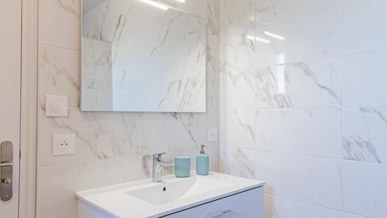 Photo of Bathroom in Bois-Sainte-Marie