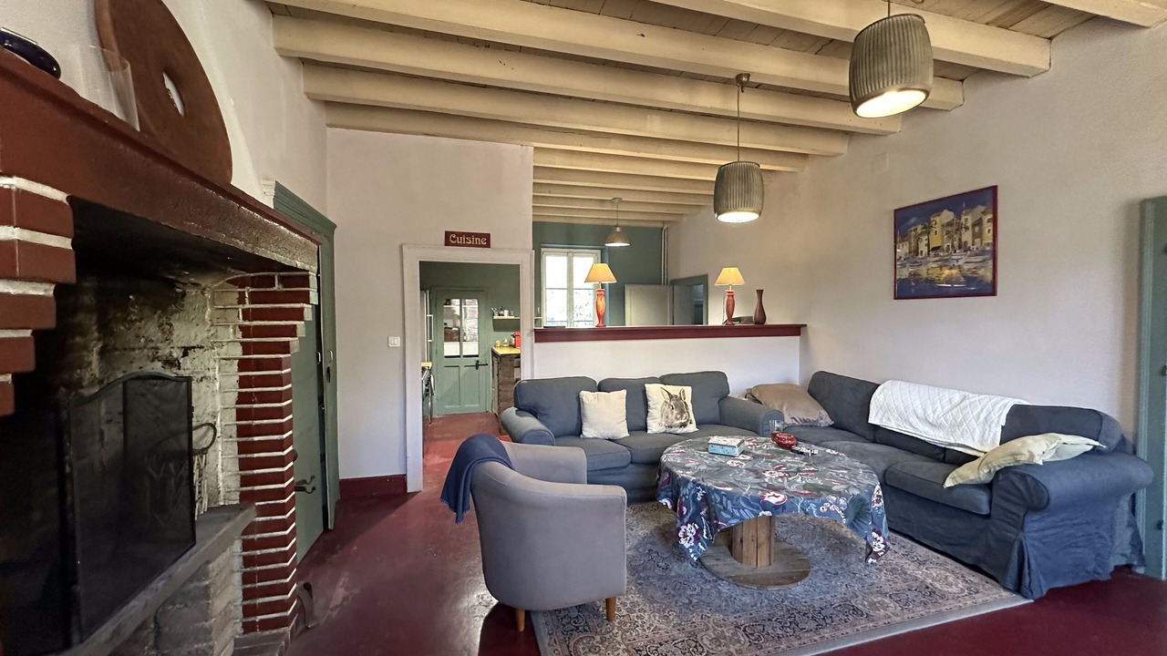 Photo of Livingroom in Creuzier-le-Vieux