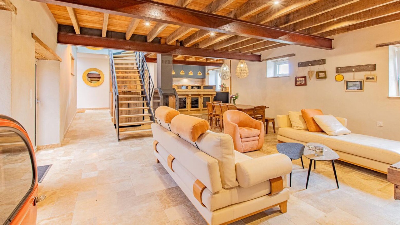 Photo of Livingroom in Volesvres