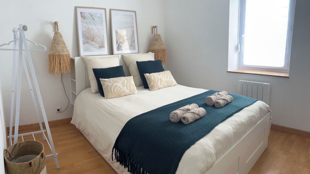 Photo of Bedroom in Dompierre-sur-Besbre