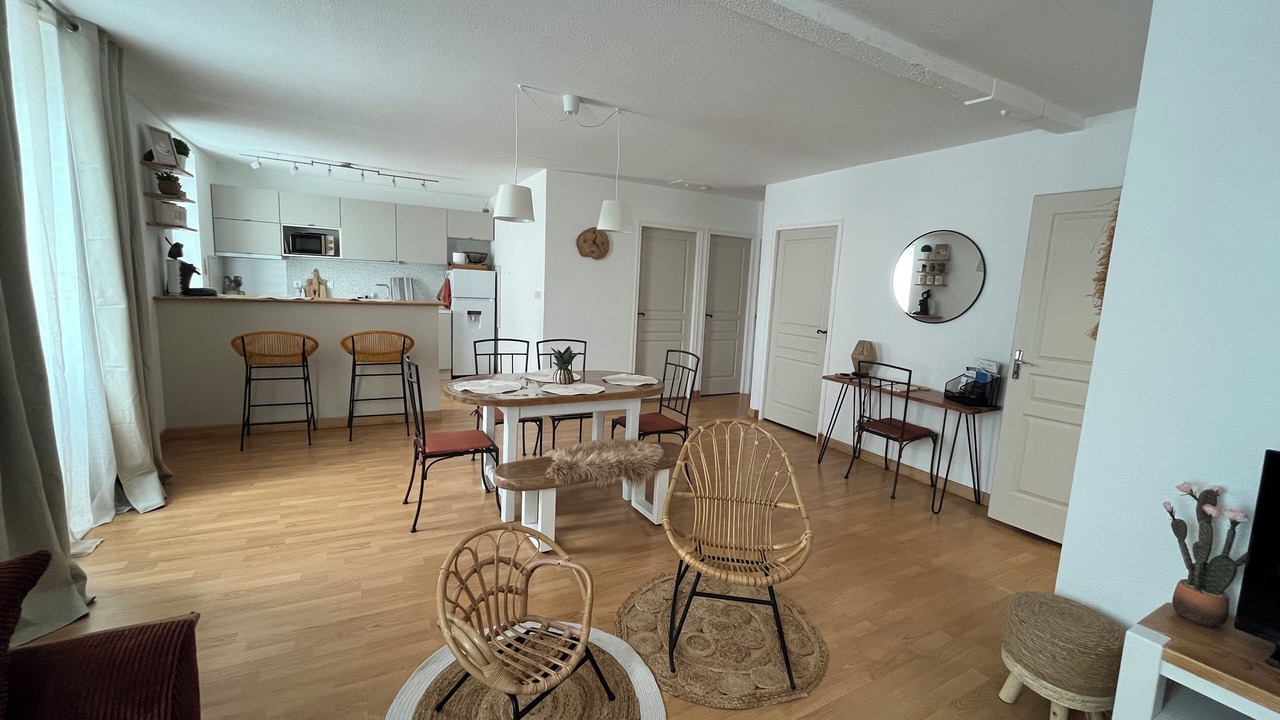 Photo of Livingroom in Dompierre-sur-Besbre