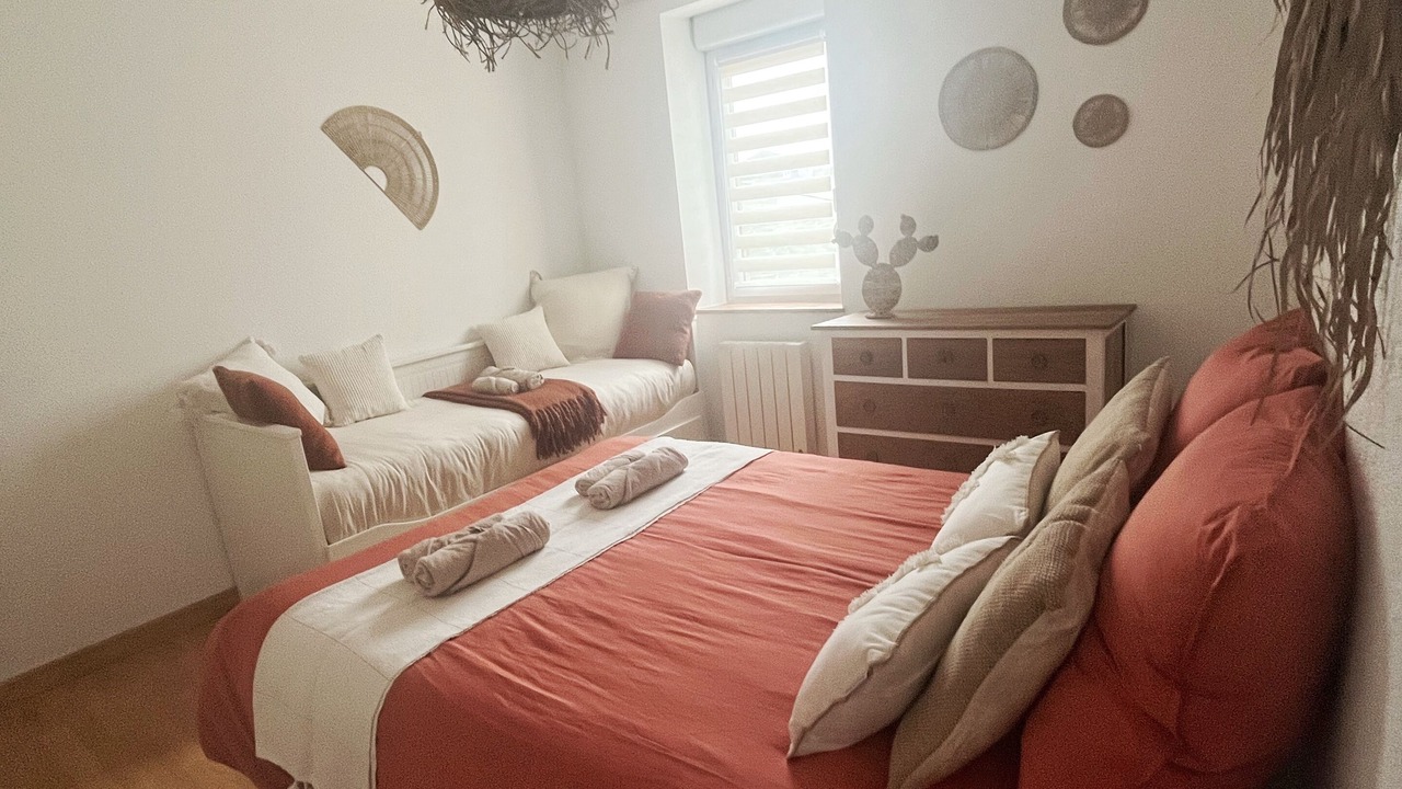 Photo of Bedroom in Dompierre-sur-Besbre