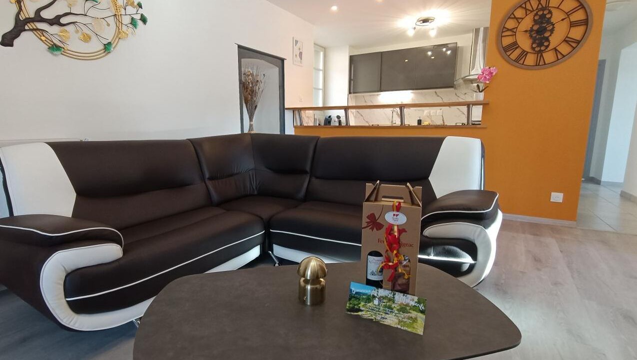 Photo of Livingroom in Grezes