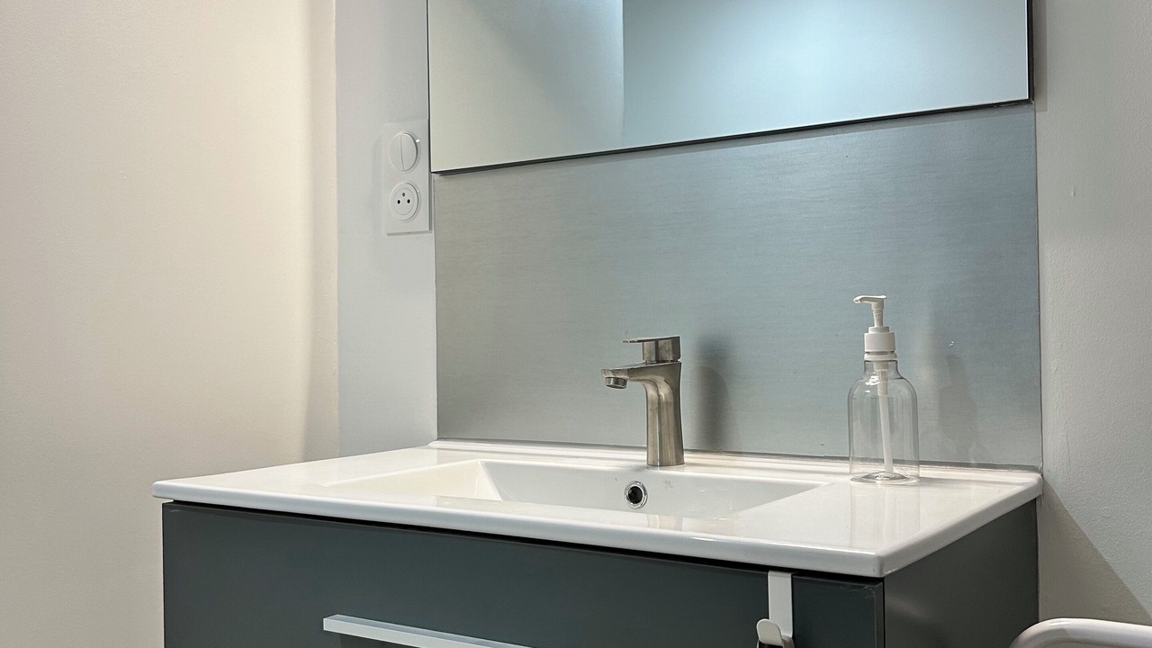 Photo of Bathroom in Villeneuve-de-Berg