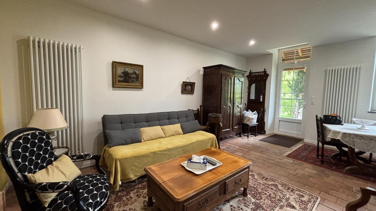 Photo of Livingroom in Souvigny