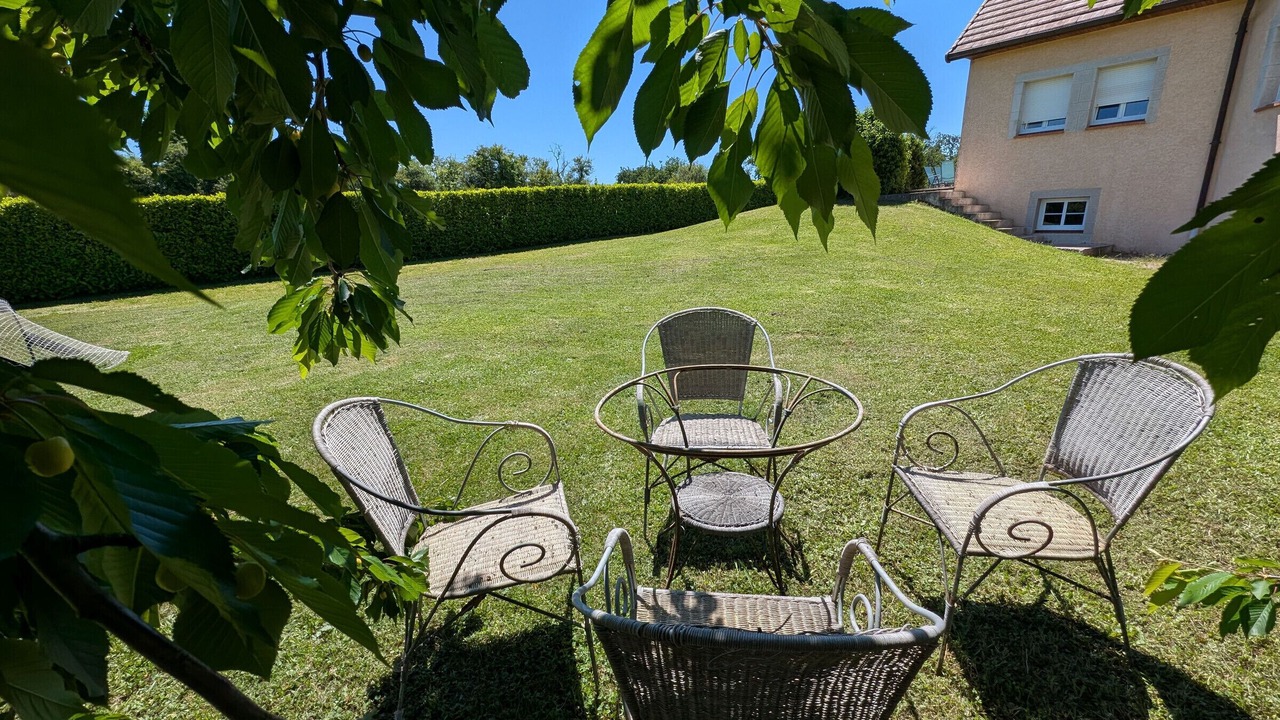Photo of Patio Balcony in Fretigney-et-Velloreille
