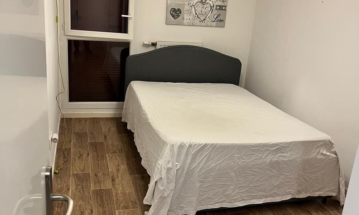 Photo of Bedroom in Chilly-Mazarin