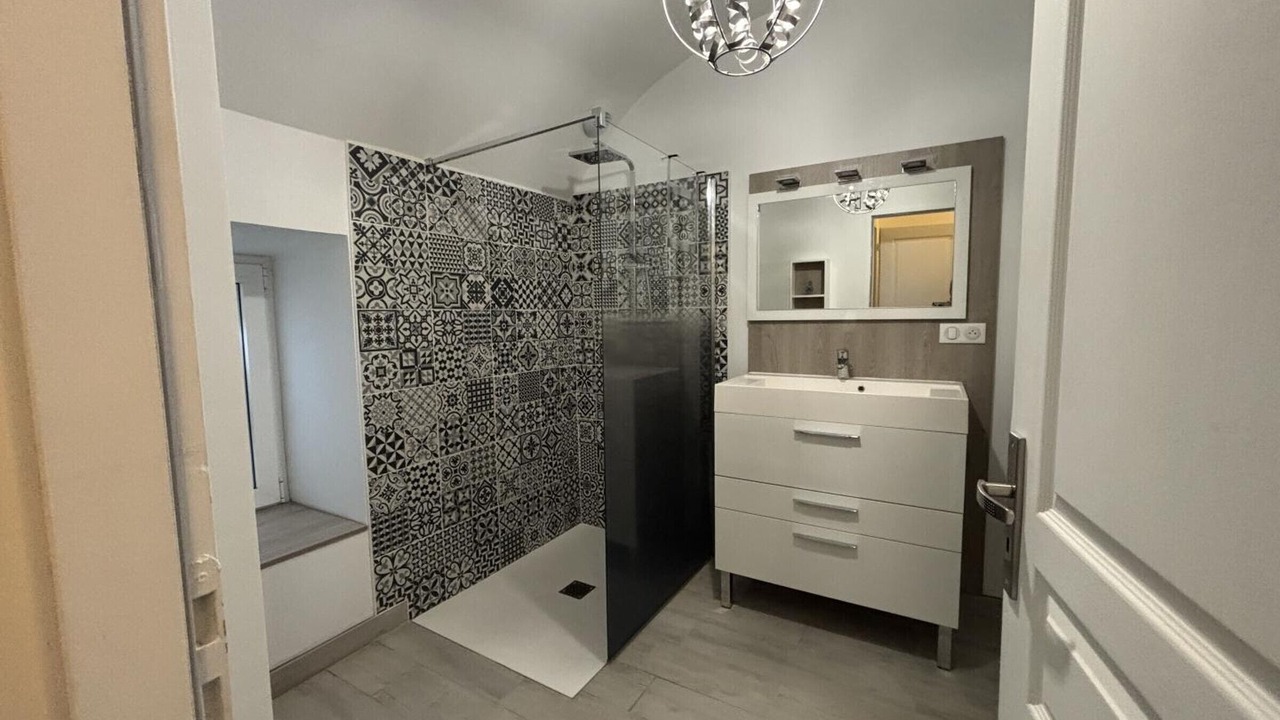 Photo of Bathroom in Souvigny