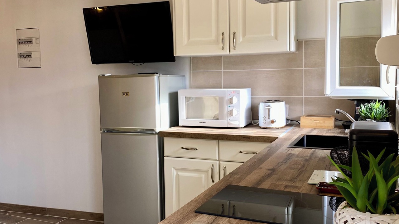 Photo of Kitchen in Suze-la-Rousse