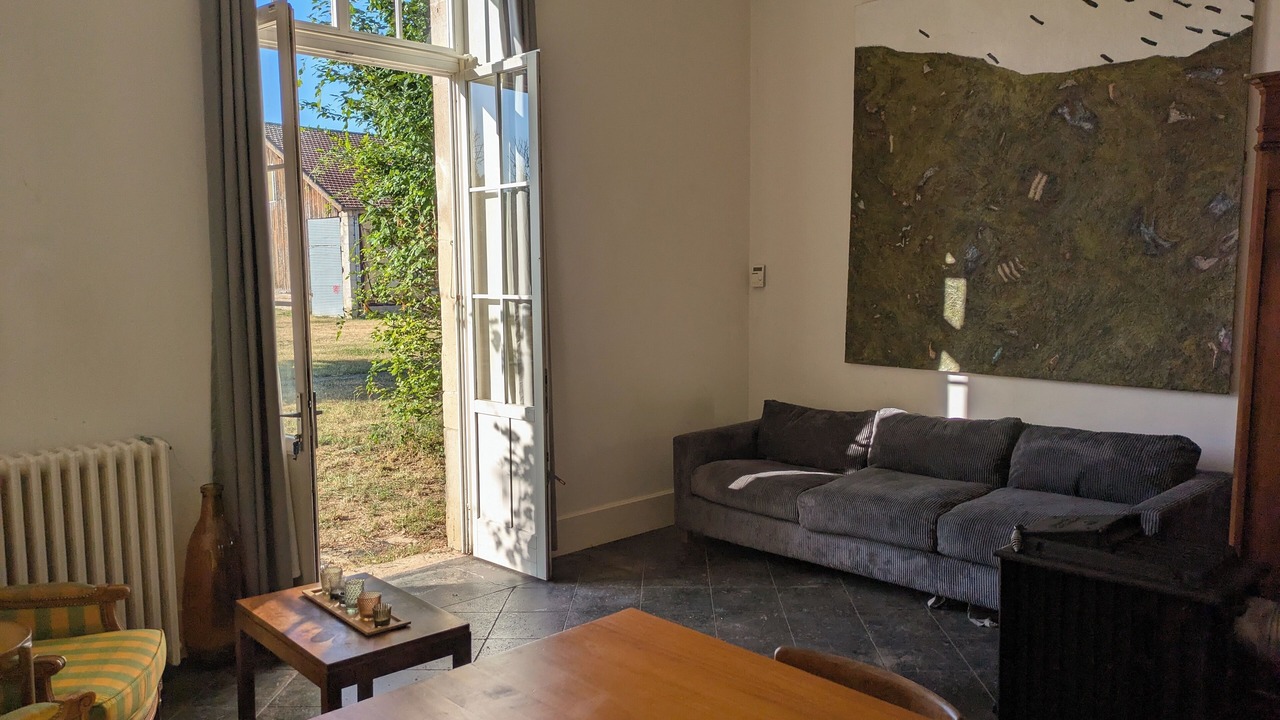 Photo of Livingroom in Saint-Gengoux-le-National
