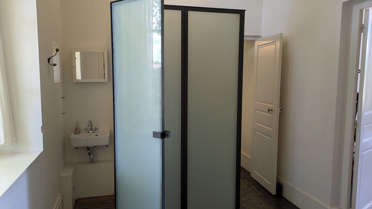 Photo of Bathroom in Saint-Gengoux-le-National