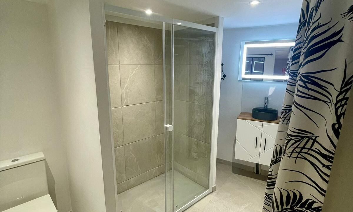 Photo of Bathroom in Romagnat