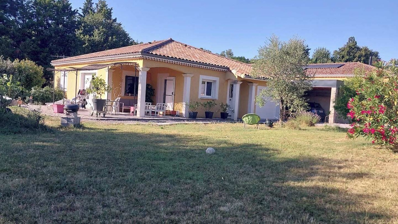 Photo of Outdoor in Eurre