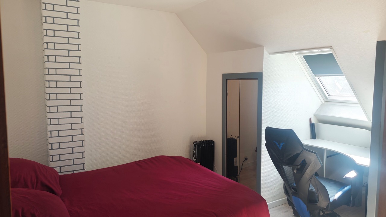 Photo of Bedroom in Longjumeau