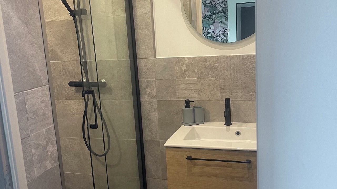 Photo of Bathroom in Favieres