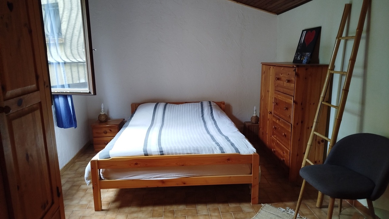 Photo of Bedroom in Villeneuve-de-Berg