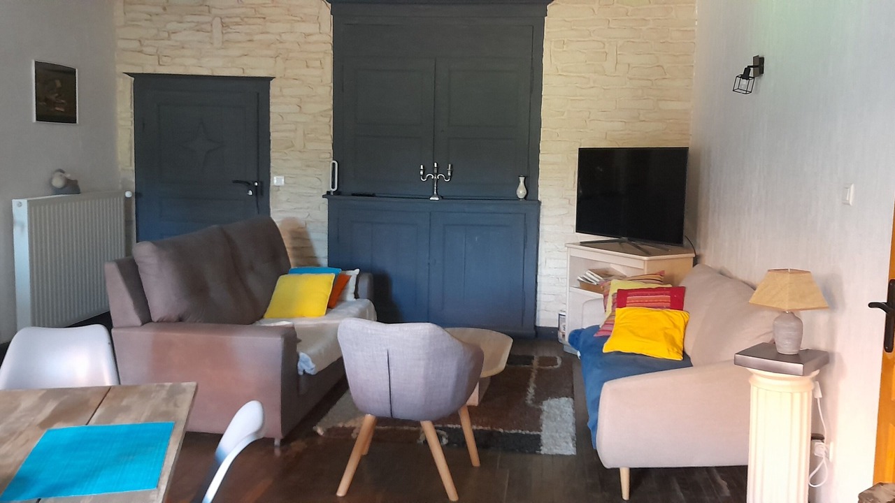 Photo of Livingroom in Robecourt
