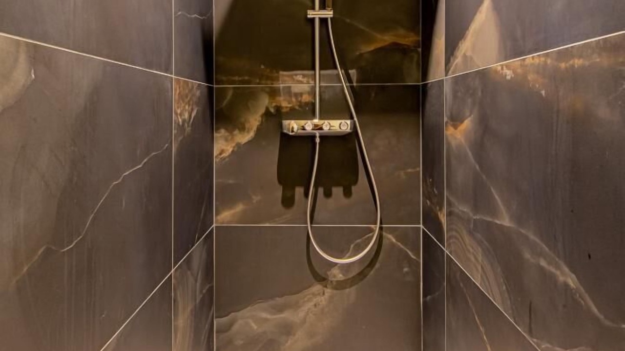 Photo of Bathroom in Louhans