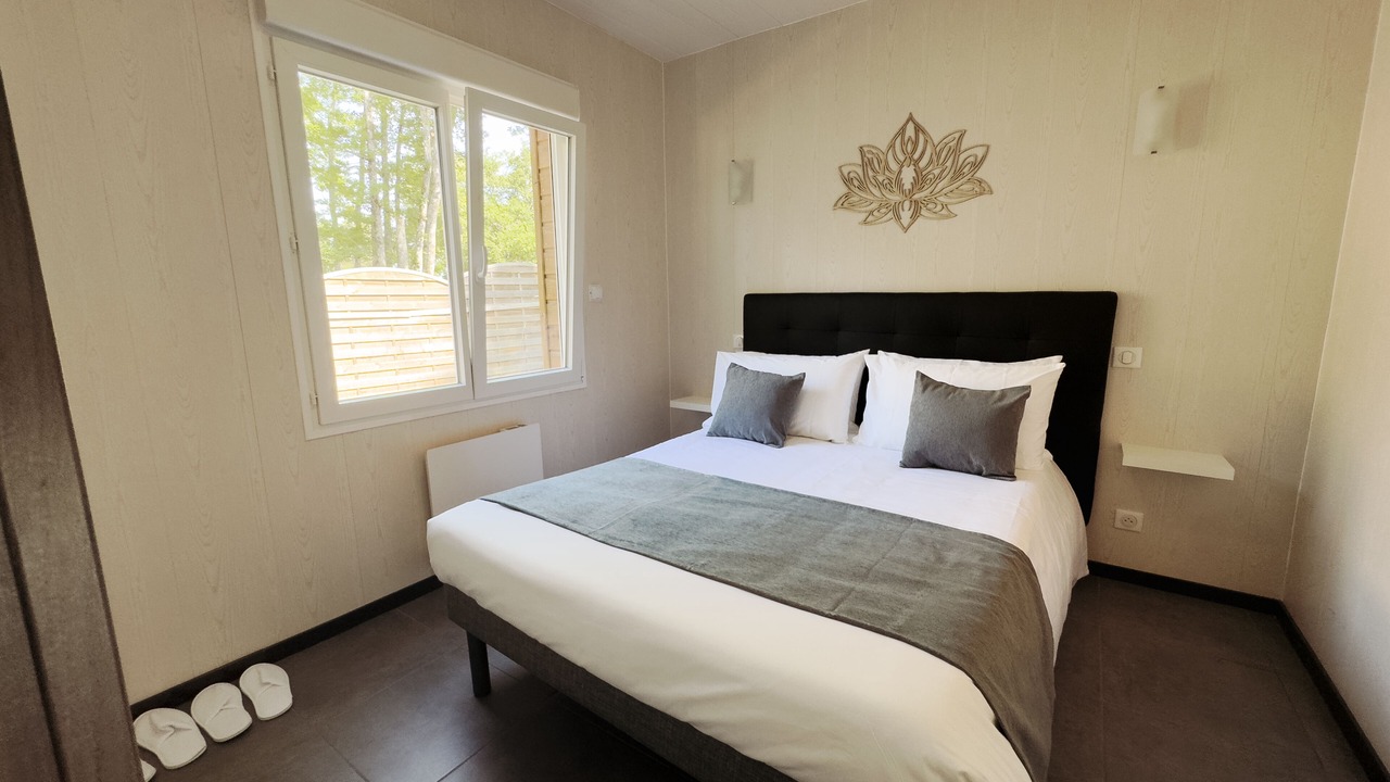 Photo of Bedroom in Thenon