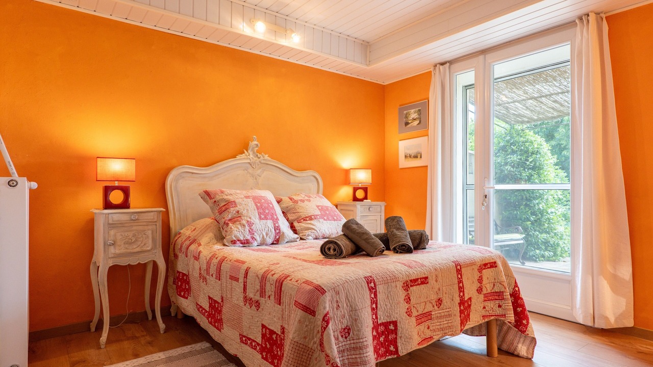Photo of Bedroom in Chateauneuf-du-Rhone