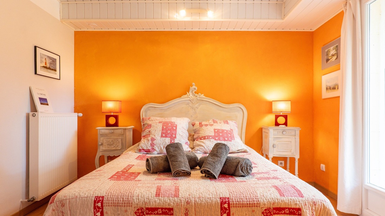Photo of Bedroom in Chateauneuf-du-Rhone