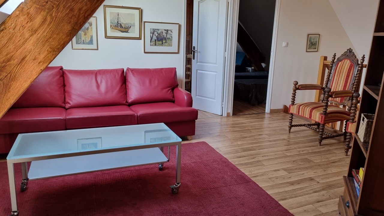 Photo of Livingroom in Saint-Bonnet-de-Vieille-Vigne