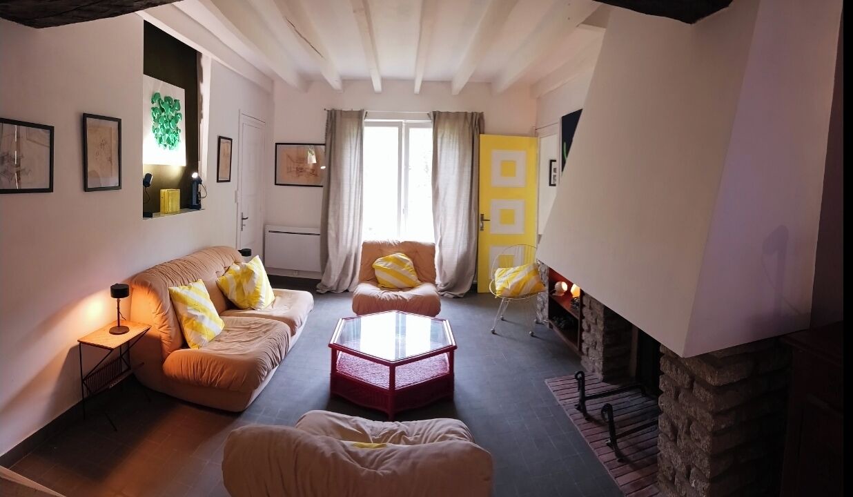 Photo of Livingroom in Baume-les-Messieurs