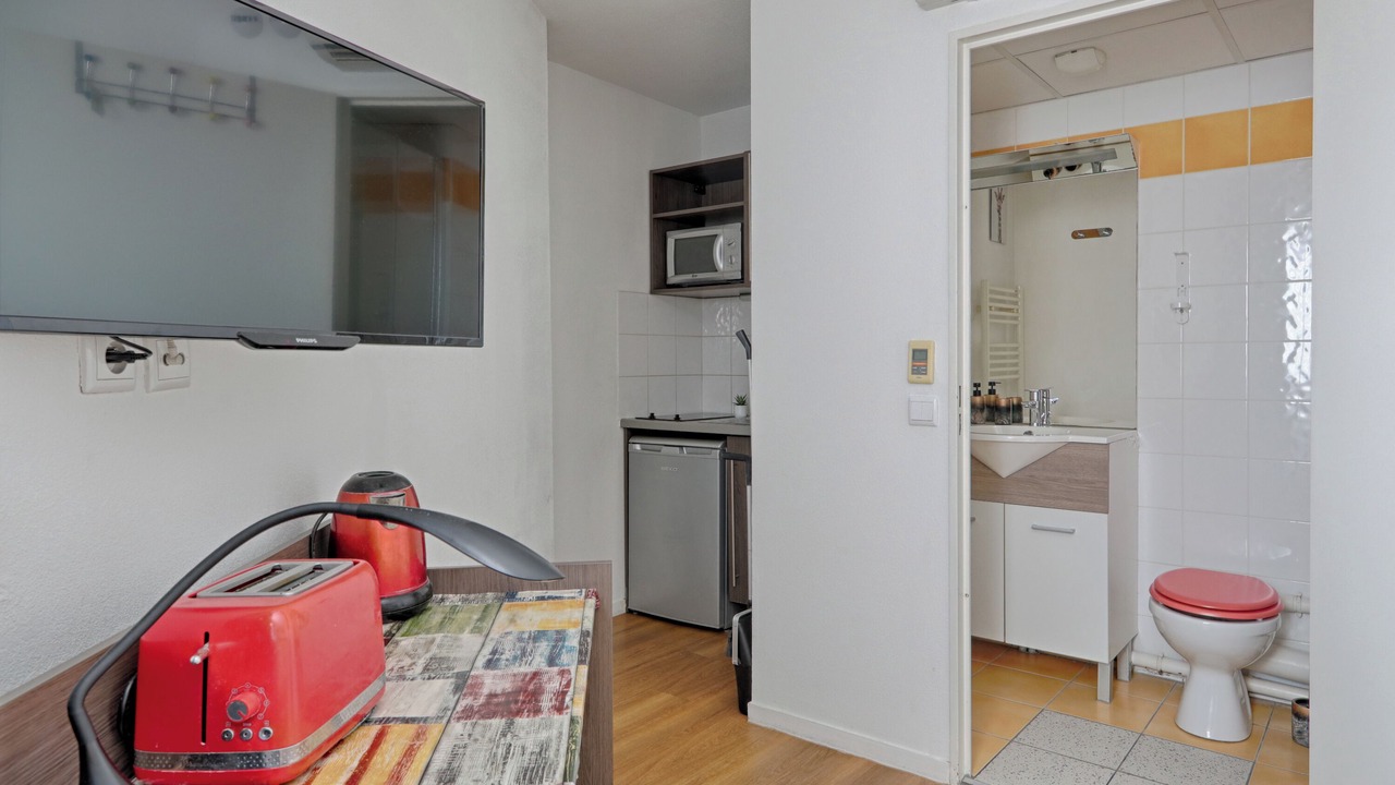 Photo of Kitchen in Le Port sous la Lune