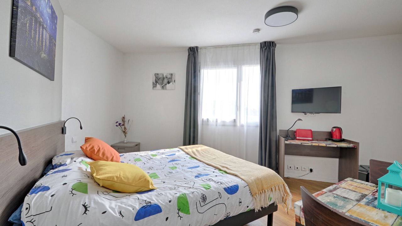 Photo of Bedroom in Le Port sous la Lune