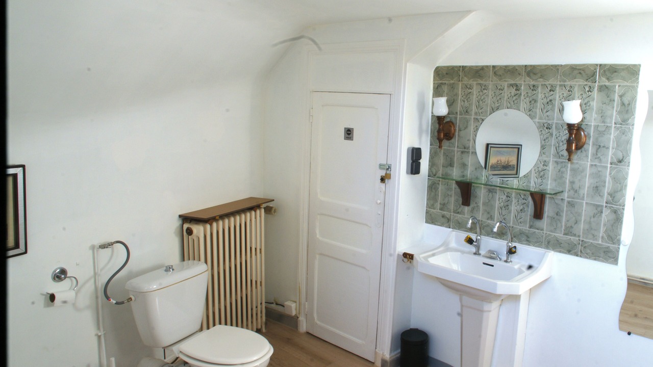 Photo of Bathroom in Sermizelles