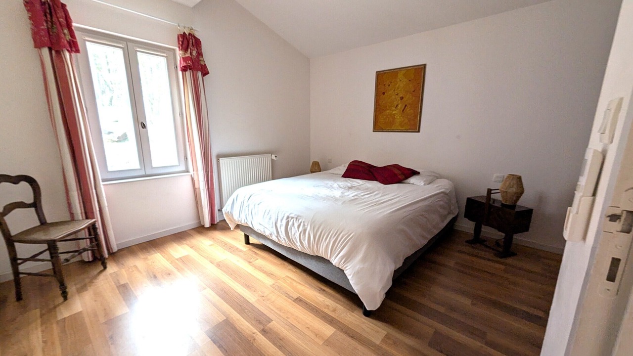 Photo of Bedroom in Puy-Saint-Martin