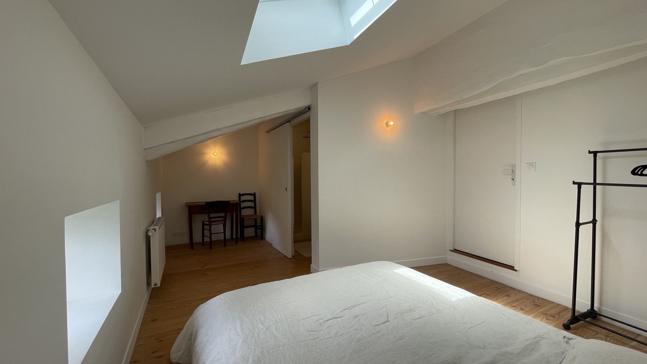 Photo of Bedroom in Chatte