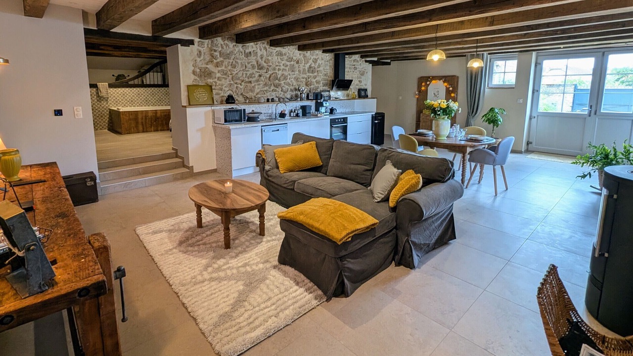 Photo of Livingroom in Ray-sur-Saone