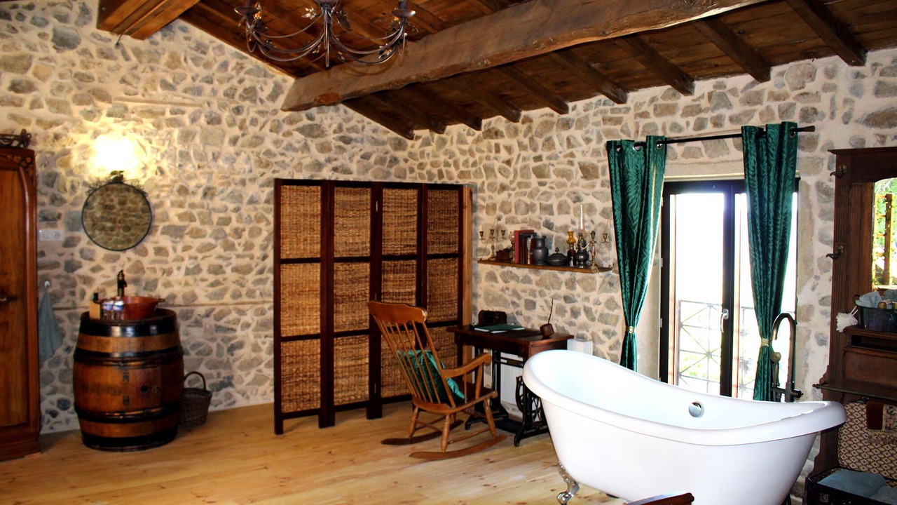 Photo of Bathroom in Lantignie