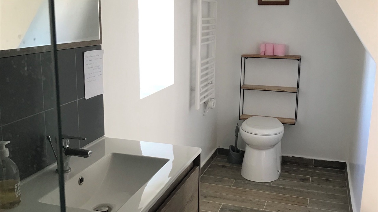 Photo of Bathroom in Arcy-sur-Cure