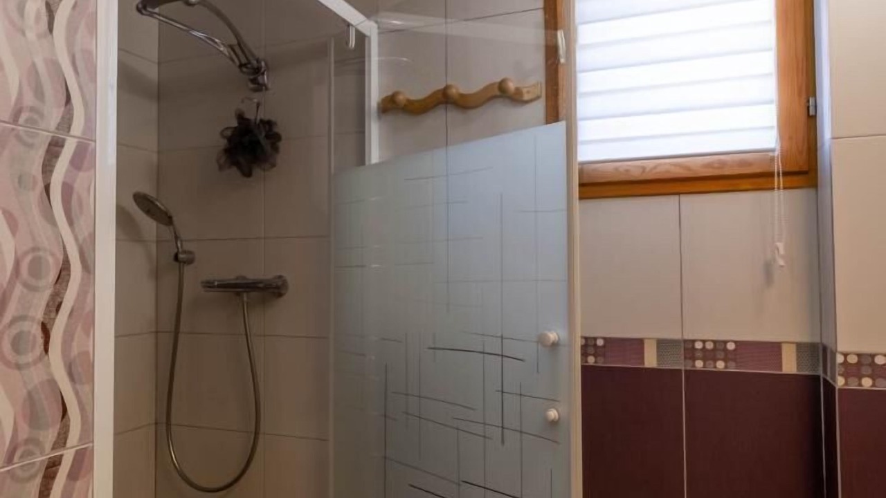 Photo of Bathroom in Beaufort