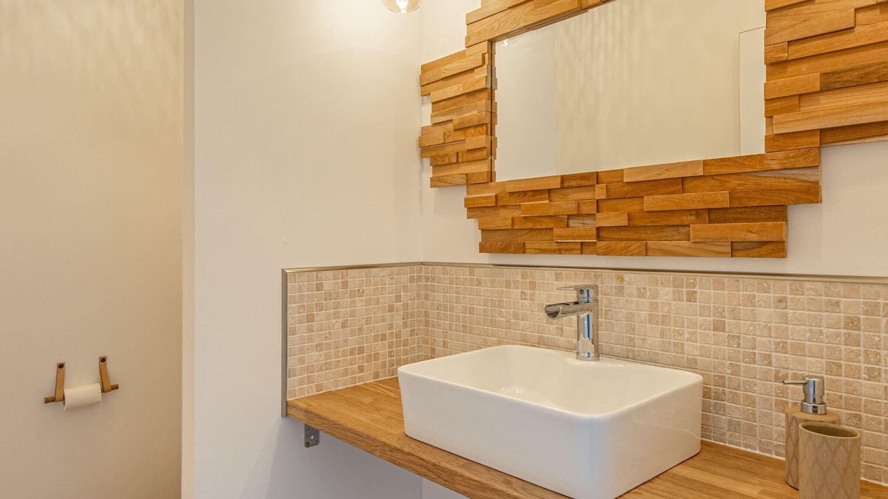 Photo of Bathroom in Cenans