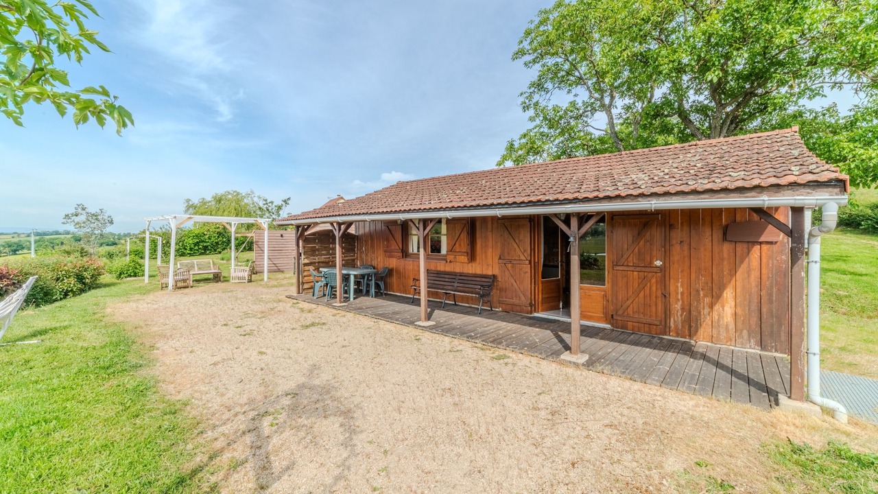 Photo of Outdoor in Saint-Didier-en-Brionnais