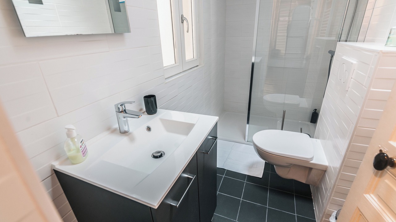 Photo of Bathroom in Tournus