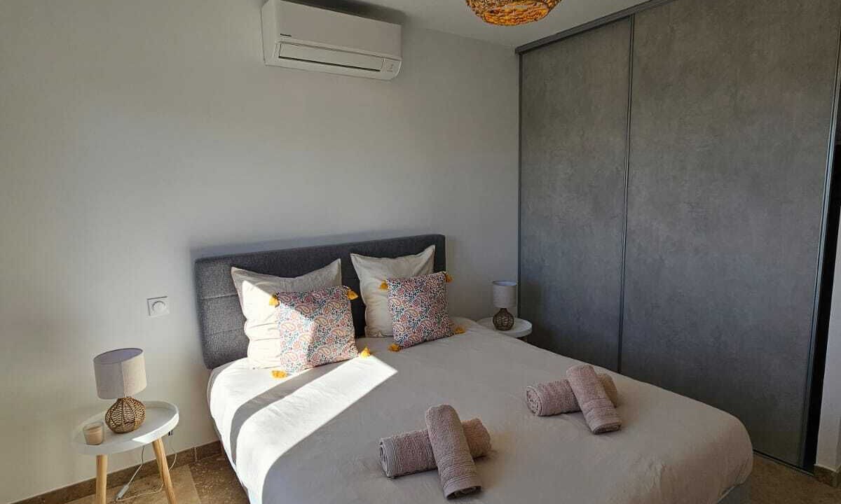 Photo of Bedroom in Aubignan