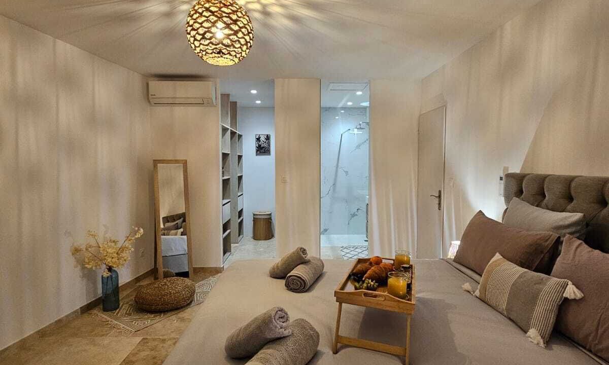 Photo of Bedroom in Aubignan