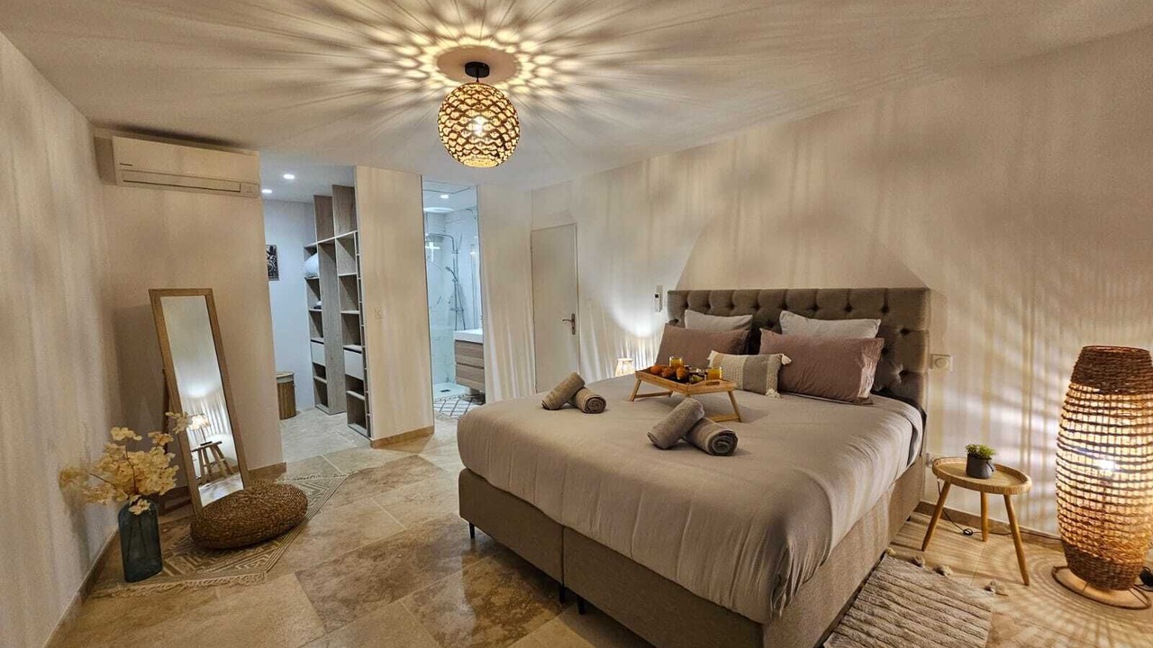 Photo of Bedroom in Aubignan