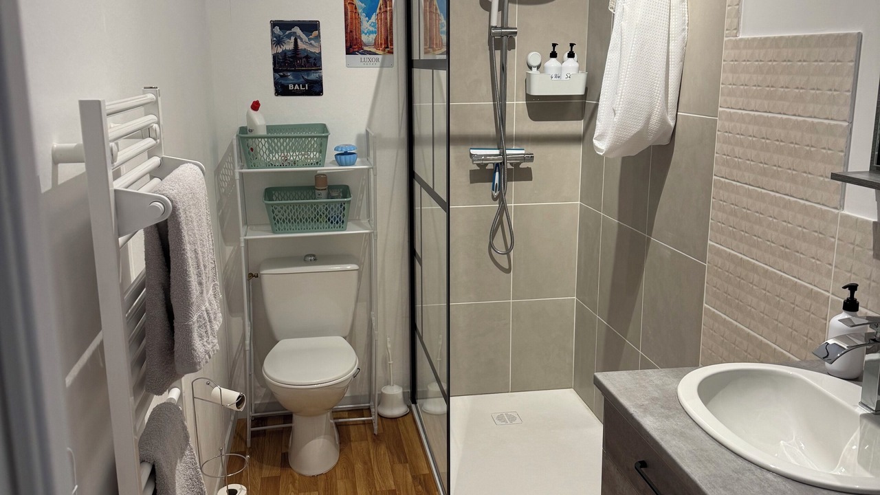 Photo of Bathroom in Damparis