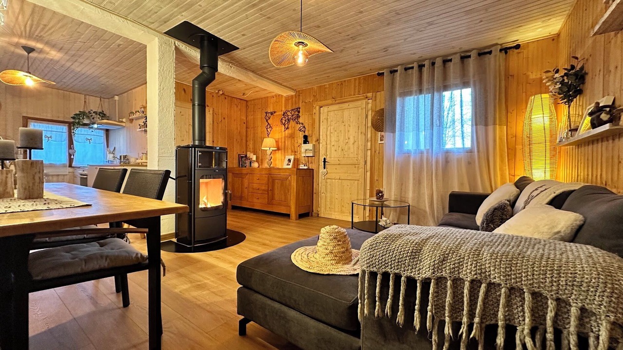 Photo of Livingroom in Paroisse des Monts de Bienne