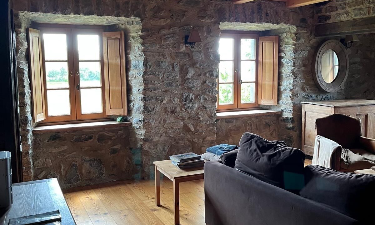 Photo of Livingroom in Saint-Front