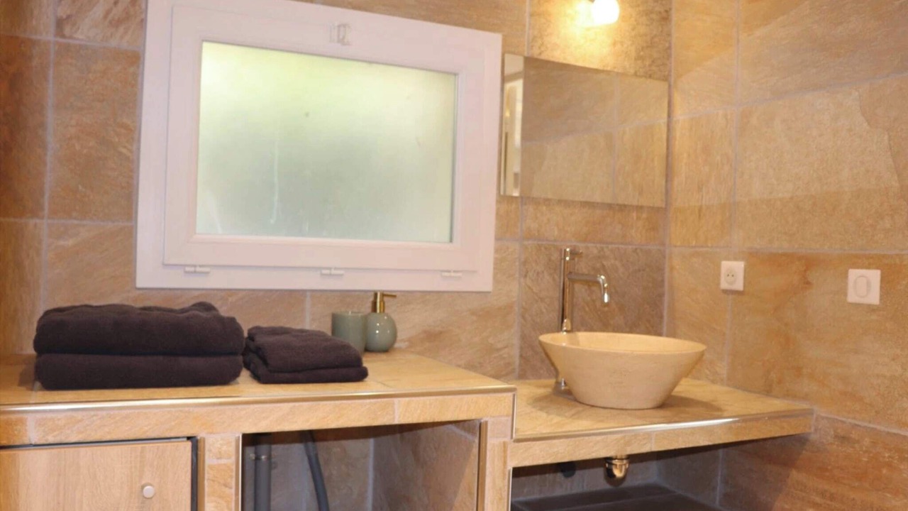 Photo of Bathroom in La Roque-Alric