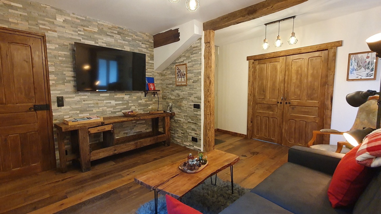 Photo of Livingroom in Aigueblanche