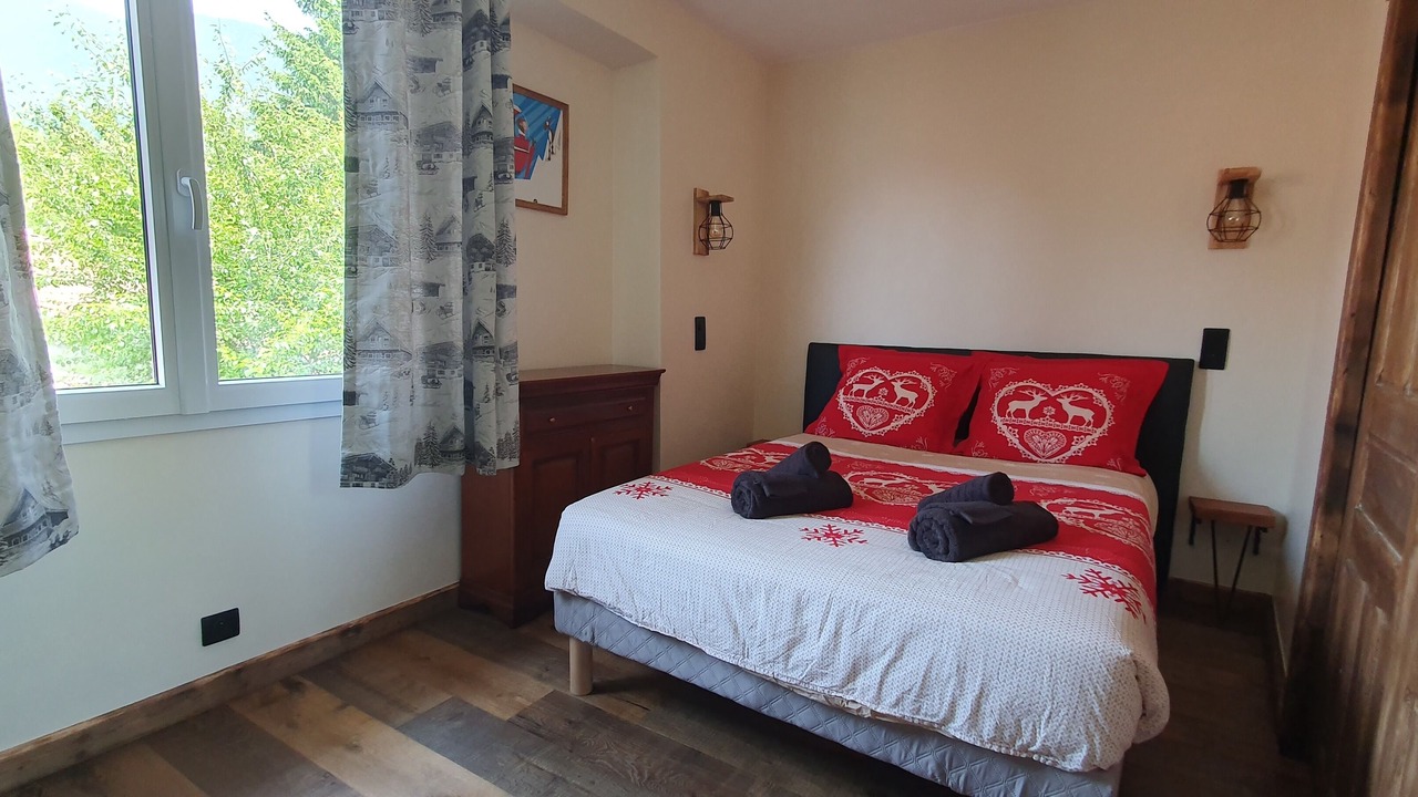 Photo of Bedroom in Aigueblanche