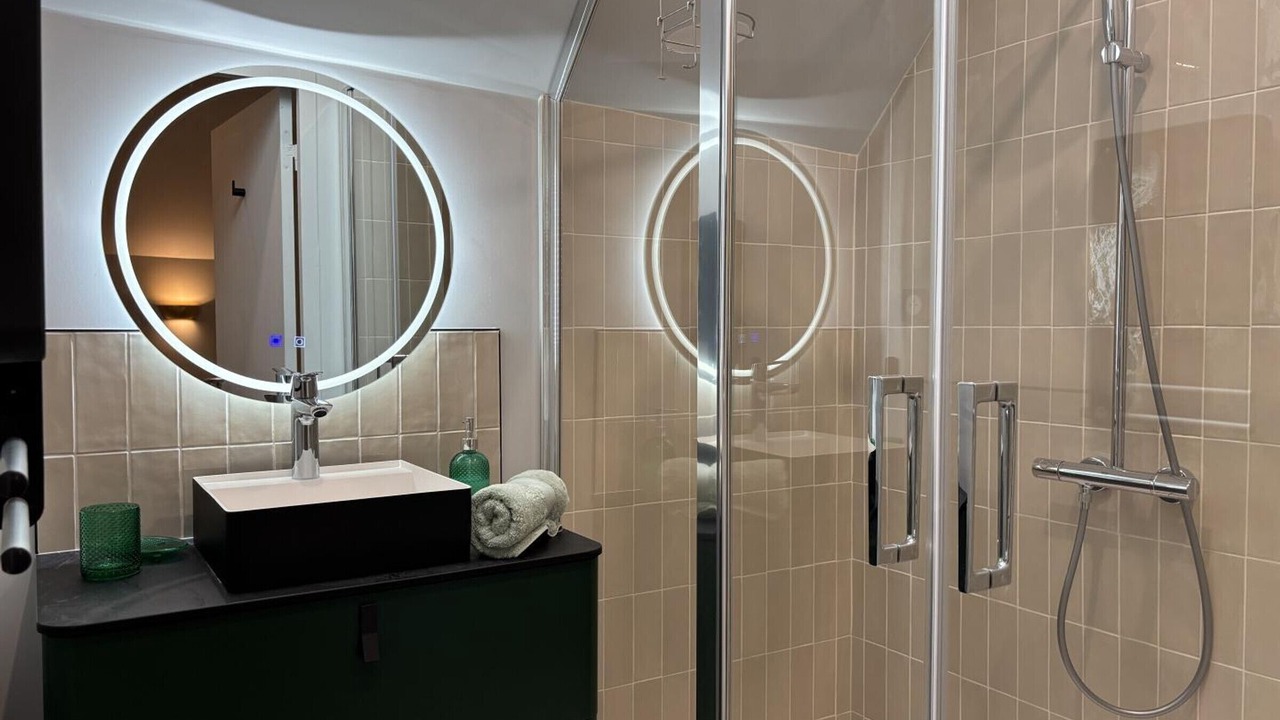 Photo of Bathroom in Autry-Issards