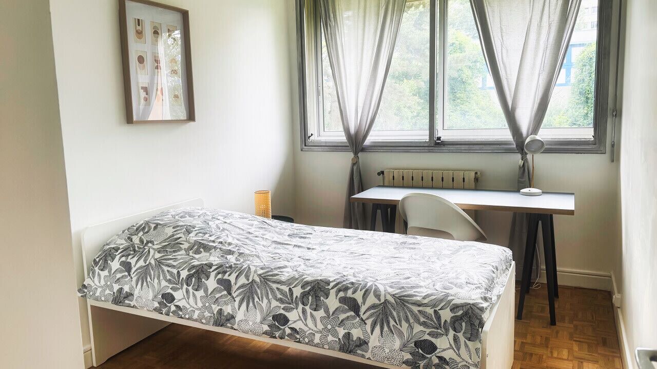 Photo of Bedroom in Eybens